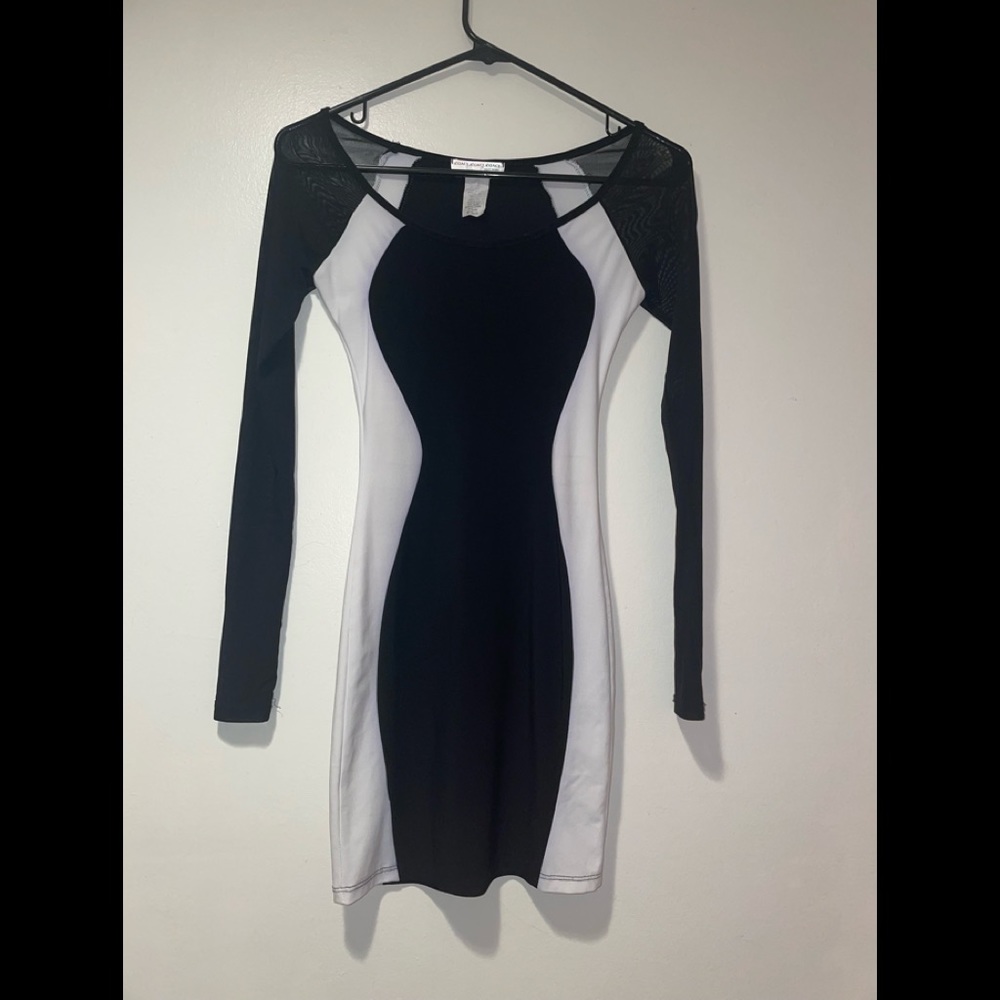 Agaci bodycon black and white dress